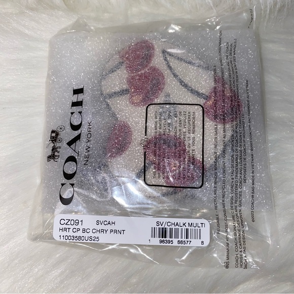 Coach 🍒 Cherry print keychain heart New bag charm - Picture 13 of 13